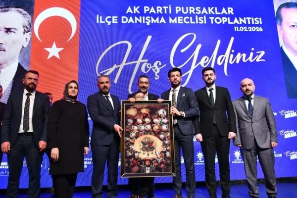 AK Partili Hakan Han Özcan’dan Özgür Özel'e Sert Sözler! 'CHP Şimdi Sarhoş Genel Başkanı Pohpohluyor'